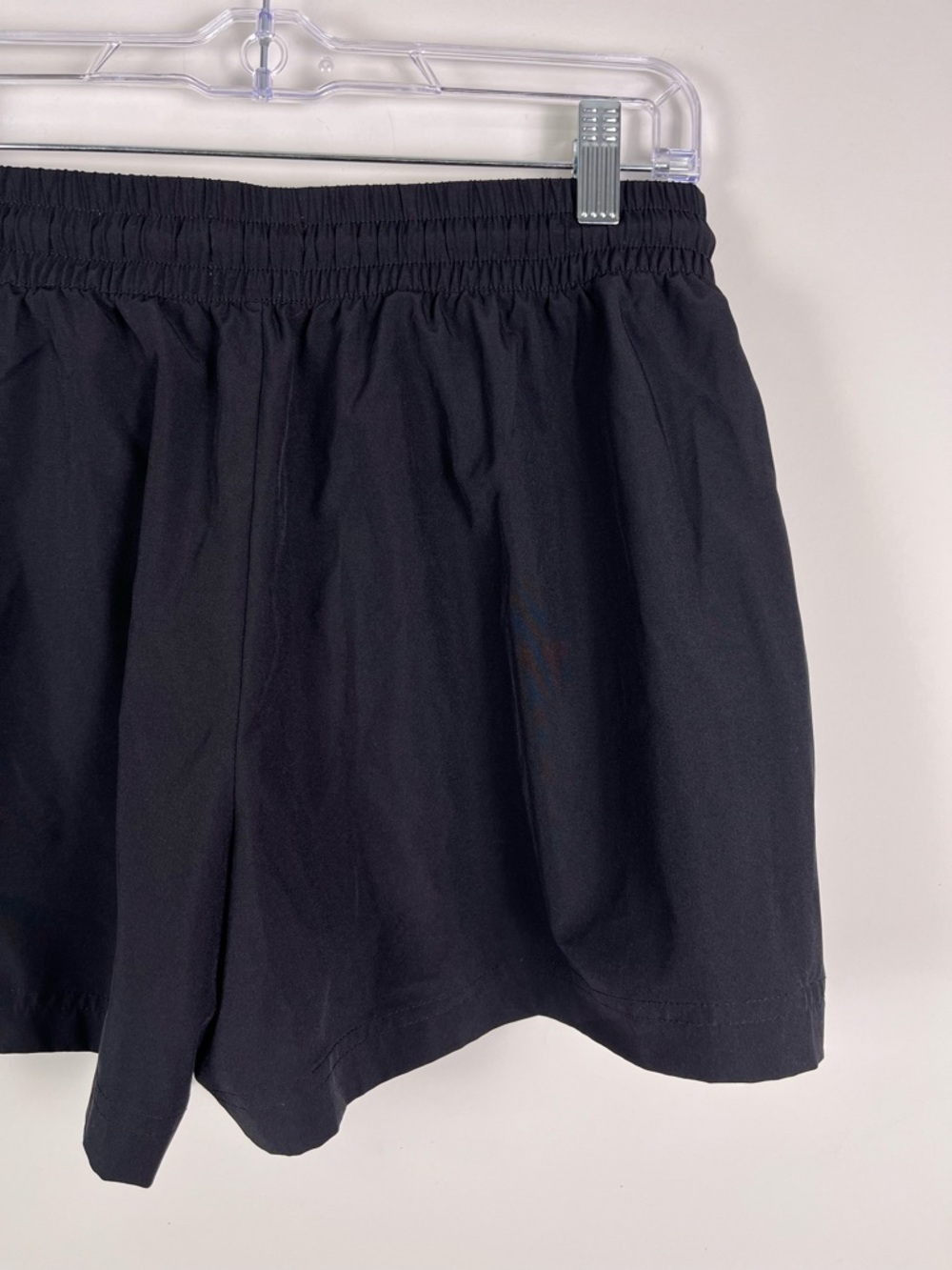 Lou & Grey Women's Black Drawstring Athletic Shorts Size Small Gym Neutral Basic - Picture 4 of 9
